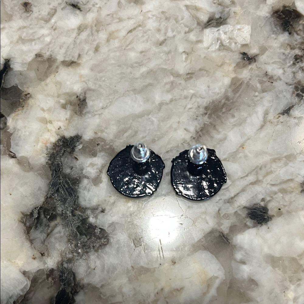 CYNTHIA DOLL stud earrings from RUGRATS - Picture 5 of 5